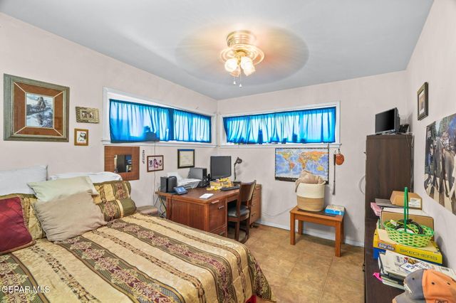 5206 CORNELL Avenue, El Paso, TX 79924