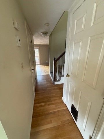 6 Patrick Rd 6, Tewksbury, MA 01876