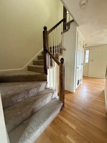 6 Patrick Rd 6, Tewksbury, MA 01876