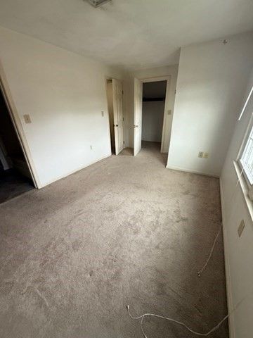 6 Patrick Rd 6, Tewksbury, MA 01876