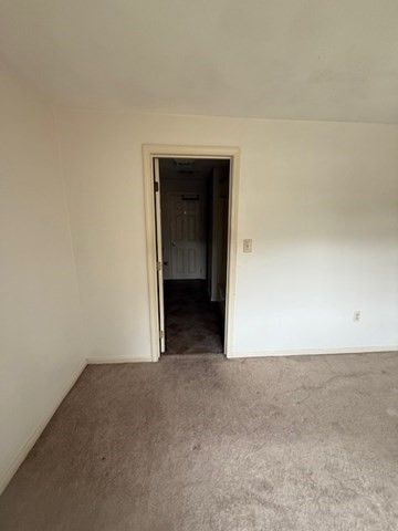 6 Patrick Rd 6, Tewksbury, MA 01876