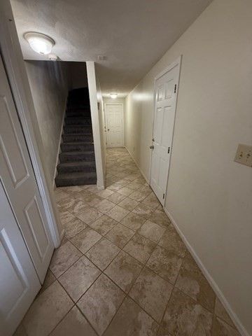 6 Patrick Rd 6, Tewksbury, MA 01876