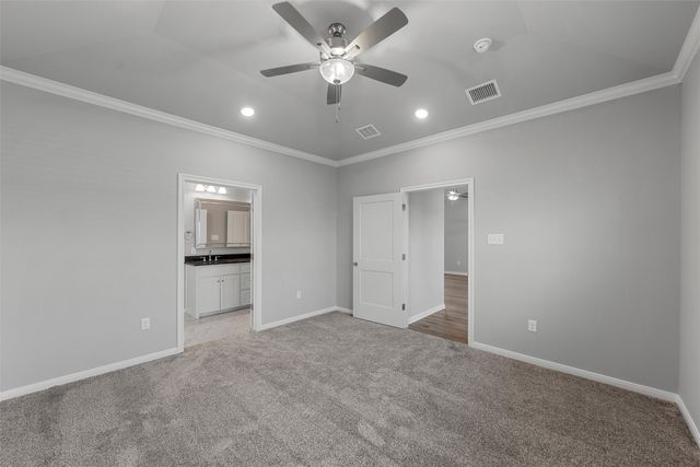 413 Travis Drive, Mcgregor, TX 76657