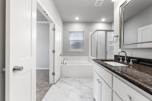 413 Travis Drive, Mcgregor, TX 76657