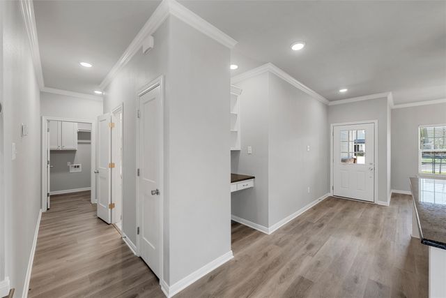 413 Travis Drive, Mcgregor, TX 76657