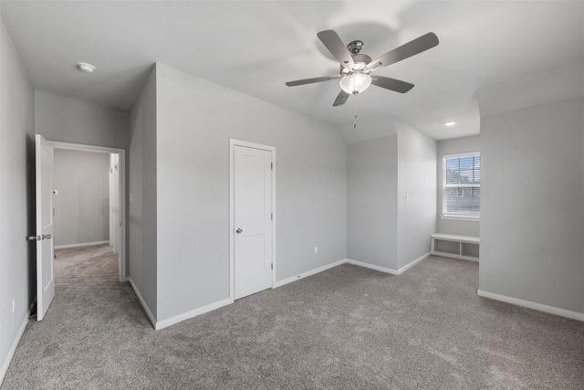 413 Travis Drive, Mcgregor, TX 76657