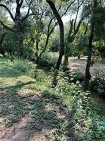 413 Travis Drive, Mcgregor, TX 76657