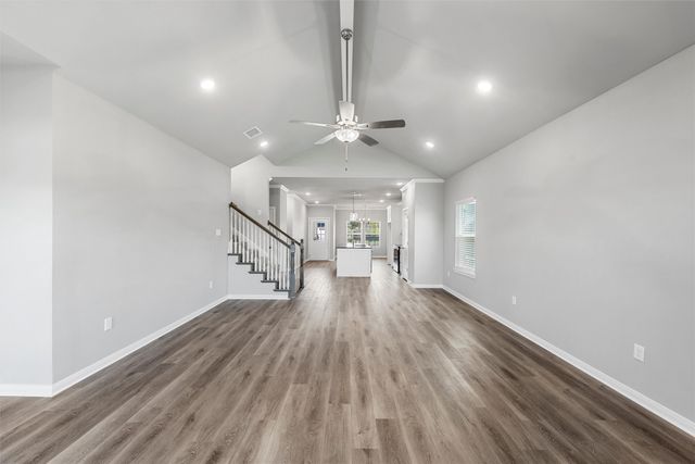 413 Travis Drive, Mcgregor, TX 76657