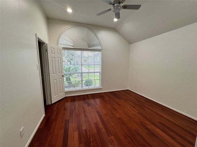 1718 Berkoff Drive, Sugar Land, TX 77479