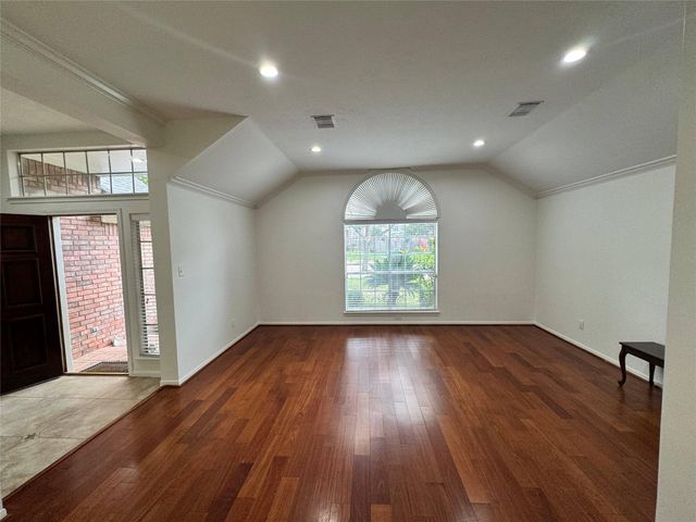 1718 Berkoff Drive, Sugar Land, TX 77479