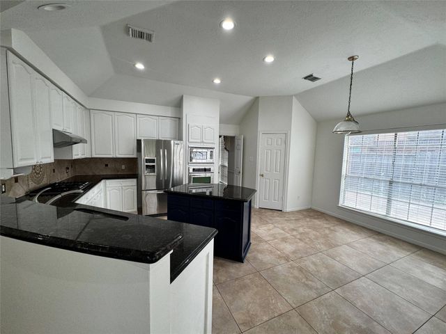 1718 Berkoff Drive, Sugar Land, TX 77479