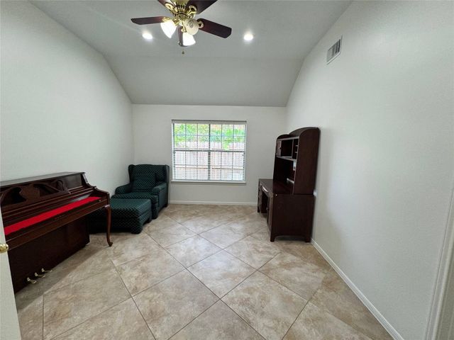 1718 Berkoff Drive, Sugar Land, TX 77479