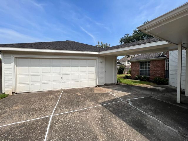 1718 Berkoff Drive, Sugar Land, TX 77479