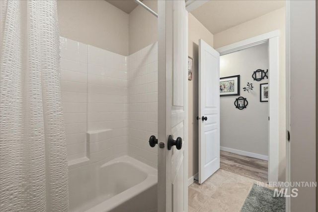 13314 Bloomfield Dr, Caldwell, ID 83607