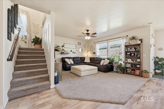 13314 Bloomfield Dr, Caldwell, ID 83607