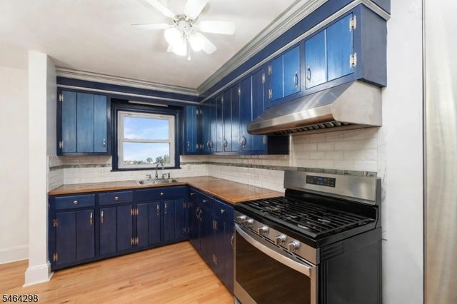 133 Hillcrest Ave, Plainfield City, NJ 07062
