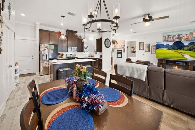 217 Smith Circle, Lindale, TX 75771
