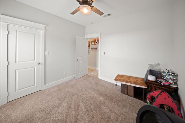 217 Smith Circle, Lindale, TX 75771