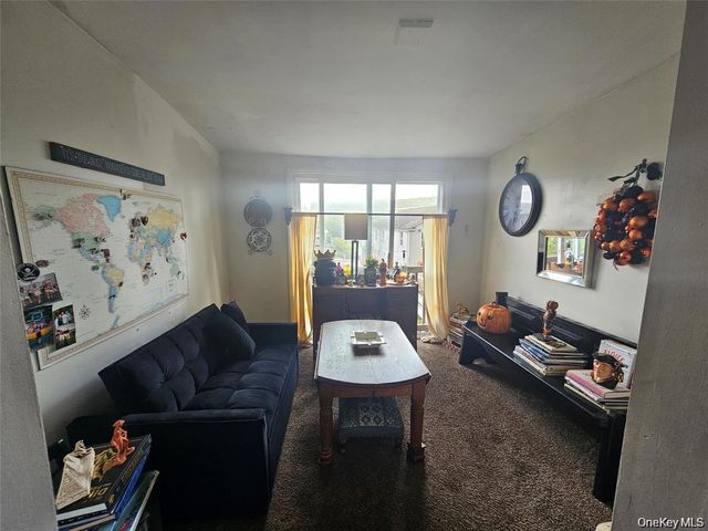657 Jersey Avenue, Greenwood Lake, NY 10925