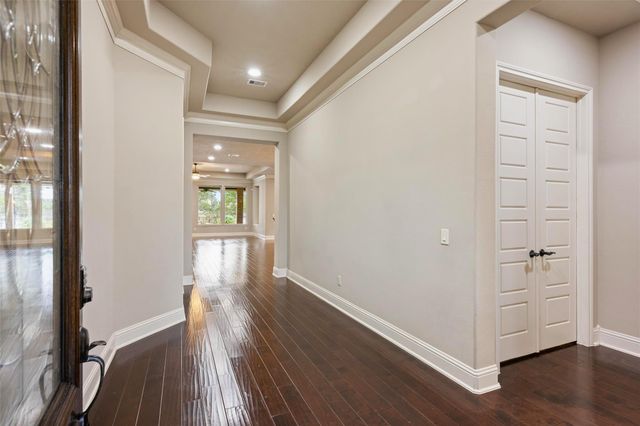 179 Lake View Loop, Fulshear, TX 77441