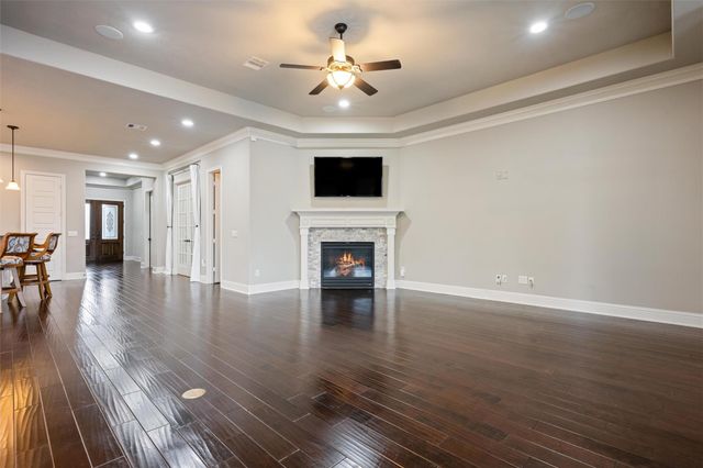 179 Lake View Loop, Fulshear, TX 77441