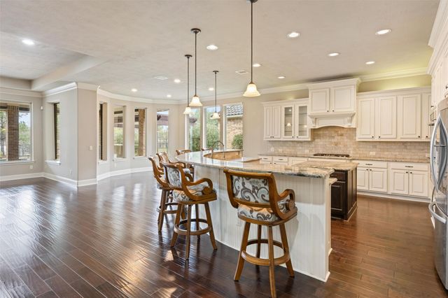 179 Lake View Loop, Fulshear, TX 77441