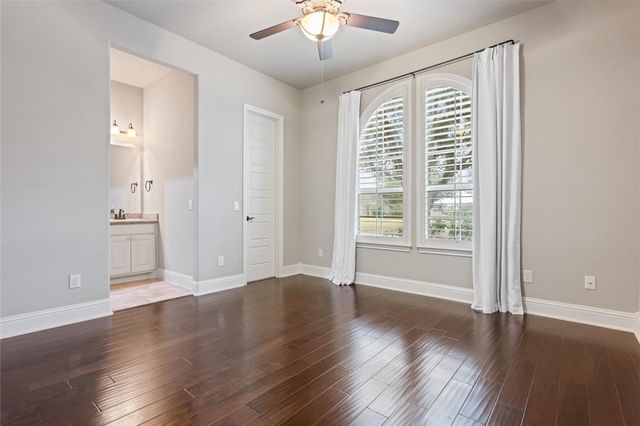 179 Lake View Loop, Fulshear, TX 77441