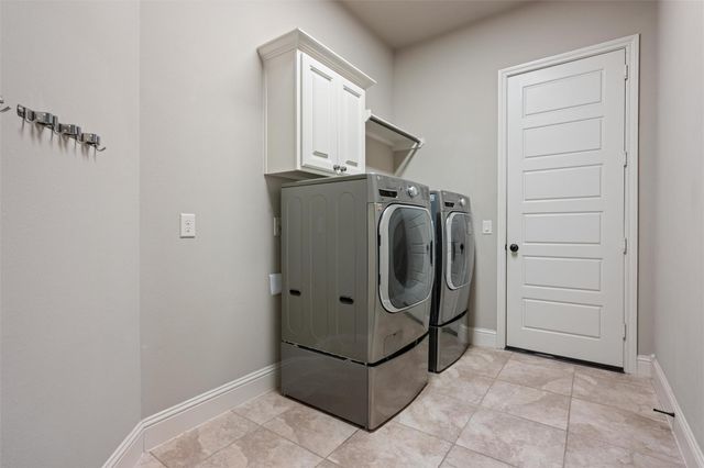 179 Lake View Loop, Fulshear, TX 77441