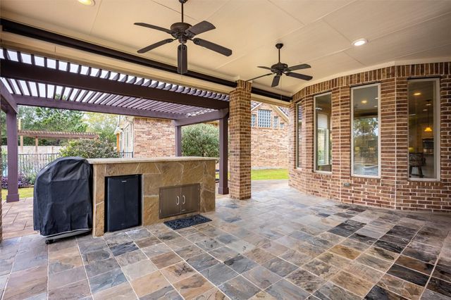 179 Lake View Loop, Fulshear, TX 77441