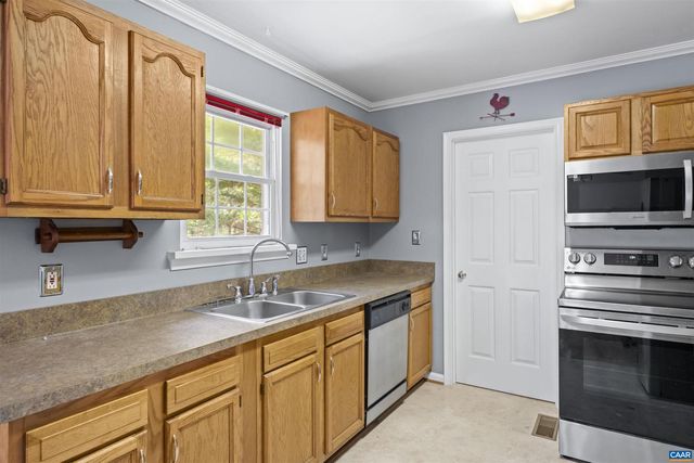 751 JONQUIL RD, Ruckersville, VA 22968