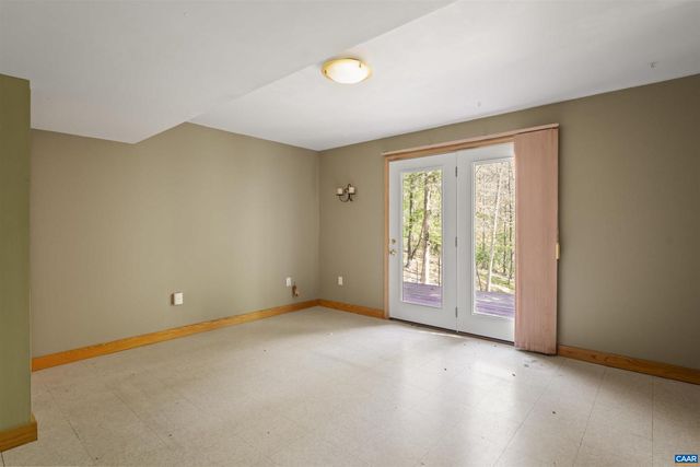 751 JONQUIL RD, Ruckersville, VA 22968