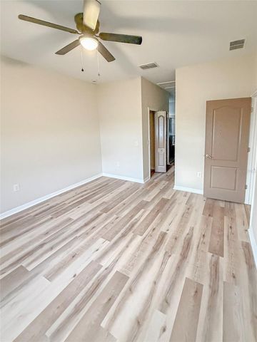 5014 YELLOWTOP LOOP, Lakeland, FL 33811