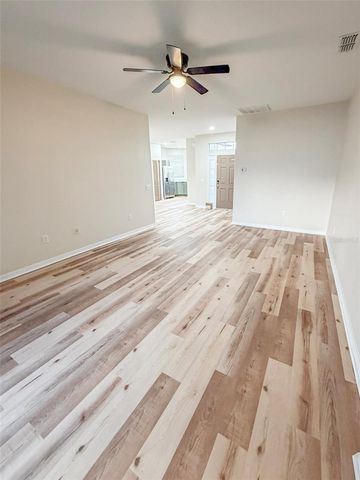 5014 YELLOWTOP LOOP, Lakeland, FL 33811