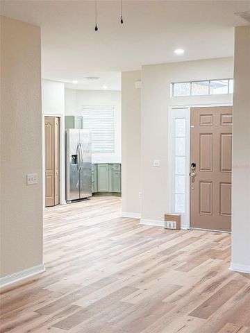 5014 YELLOWTOP LOOP, Lakeland, FL 33811