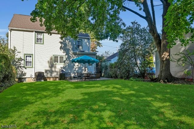 10 Overlook Ter, Bloomfield Twp., NJ 07003