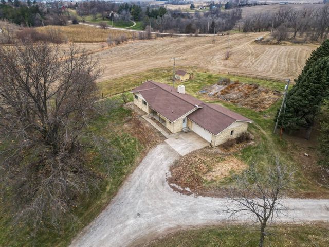 2109 + 2111 Marshalltown Boulevard, Marshalltown, IA 50158