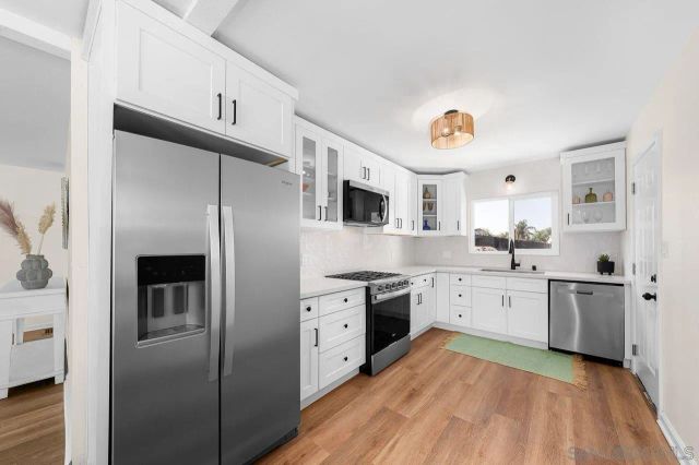 1225 S Citrus Ave, Escondido, CA 92027