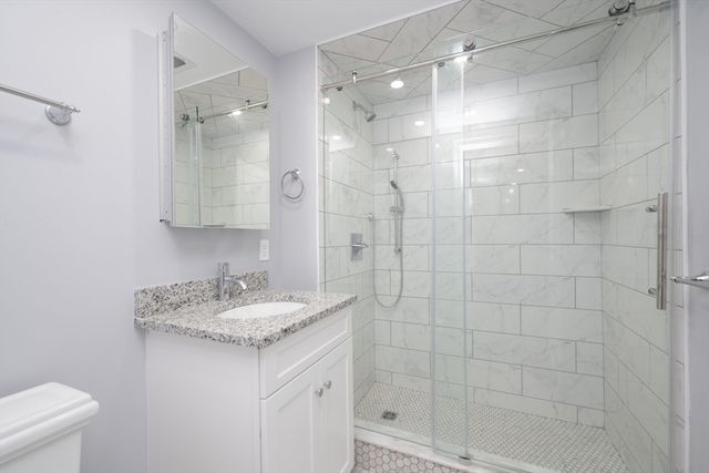 245 Elm 203, Braintree, MA 02184