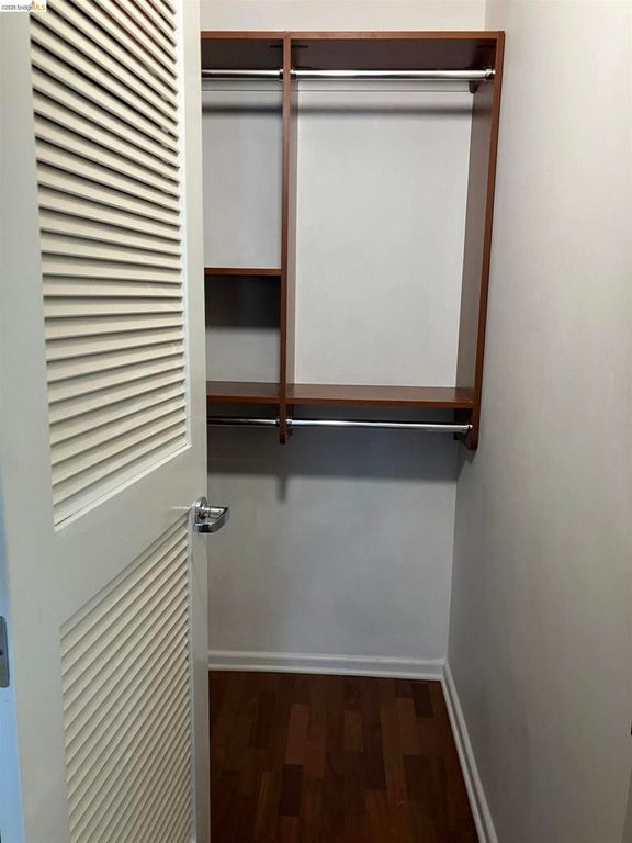 Image 20 of property listing at 403 Main St 801N, San Francisco, CA 94105