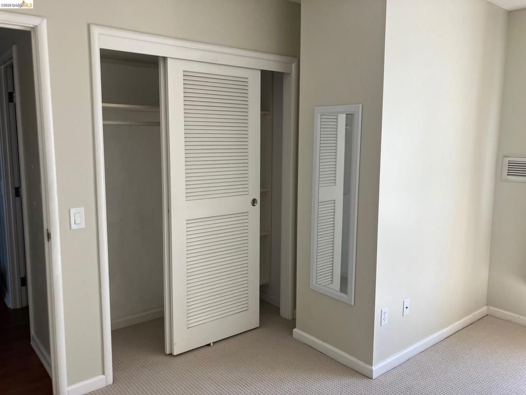 Image 22 of property listing at 403 Main St 801N, San Francisco, CA 94105