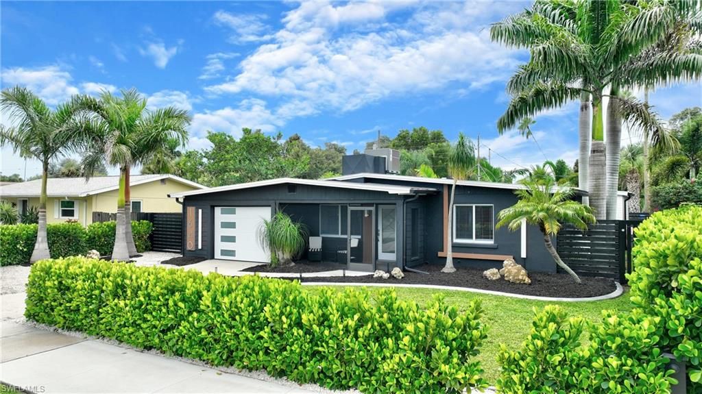 1640 Oakley AVE, FORT MYERS, FL 33901 — exterior