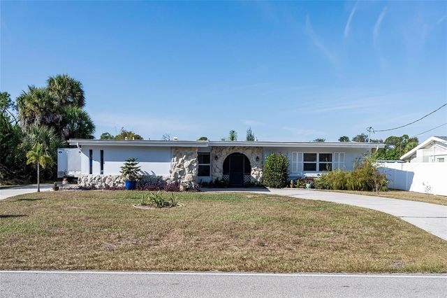 3349 ROCK CREEK DRIVE, Port Charlotte, FL 33948