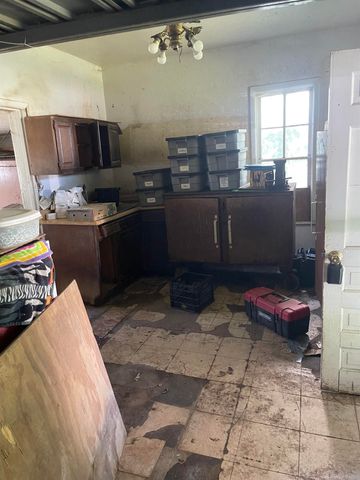 36122 Main Street, New Baltimore, MI 48047