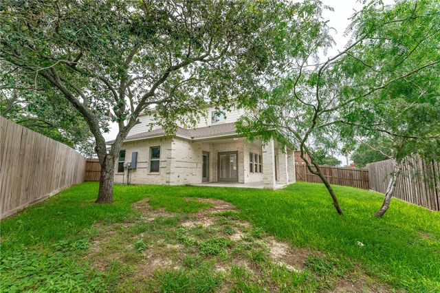 7026 Adcote Dr, Corpus Christi, TX 78413