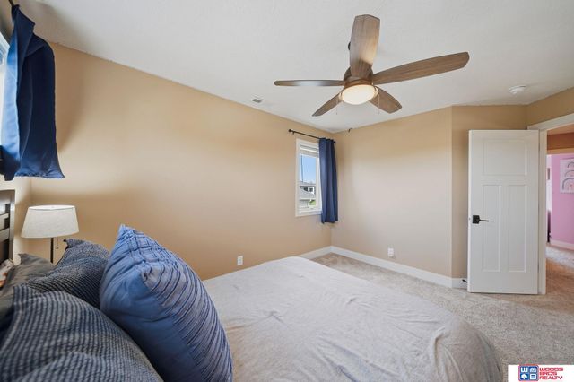 8225 S 97th Street, Lincoln, NE 68526