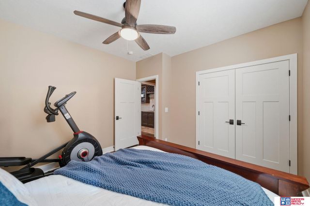 8225 S 97th Street, Lincoln, NE 68526