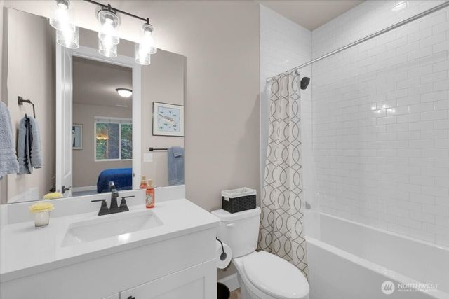 10229 135th Avenue NE, Lake Stevens, WA 98258