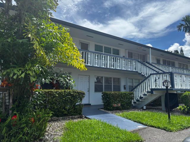 237 NORTHAMPTON L, West Palm Beach, FL 33417