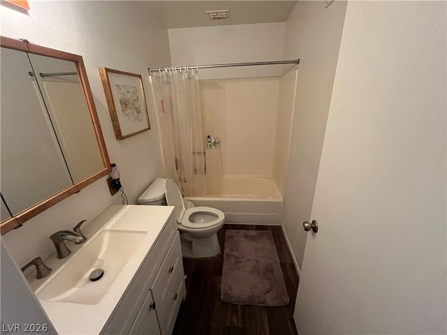 6412 Pearcrest Road, Las Vegas, NV 89108