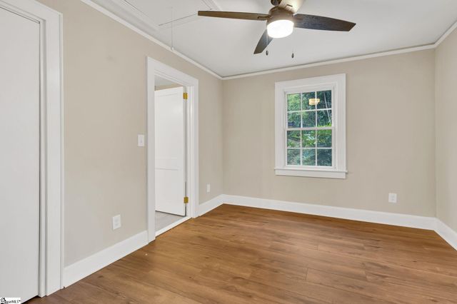 14 Dixie Avenue, Greenville, SC 29607